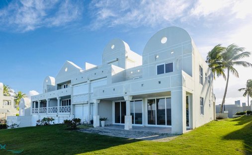 Townhouse in Dorado, Dorado, Puerto Rico 1