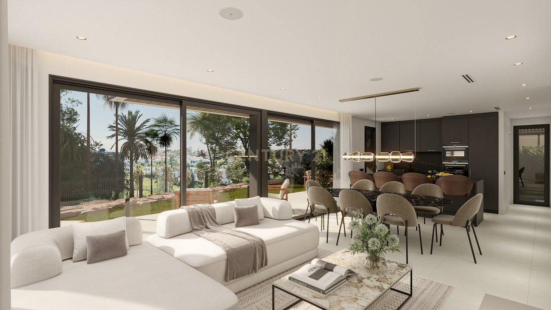 Villa in Estepona, Andalusia, Spain 2 - 16324829