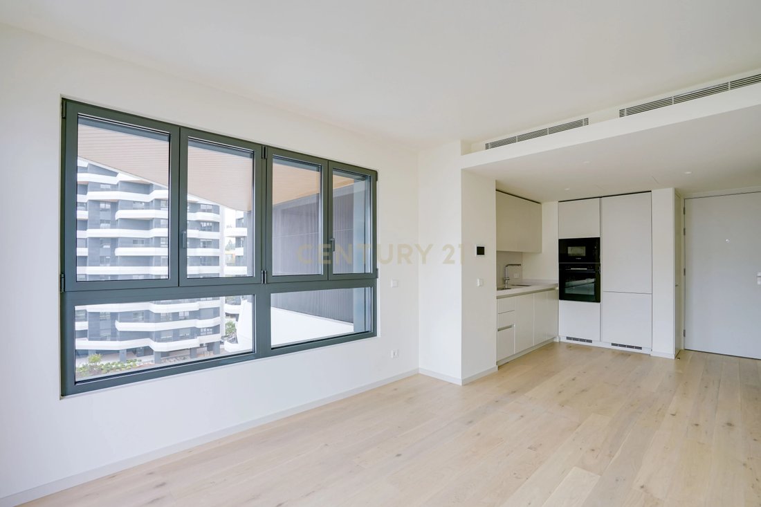 Apartment in Parque das Nacoes, Lisbon, Portugal 5 - 15290457
