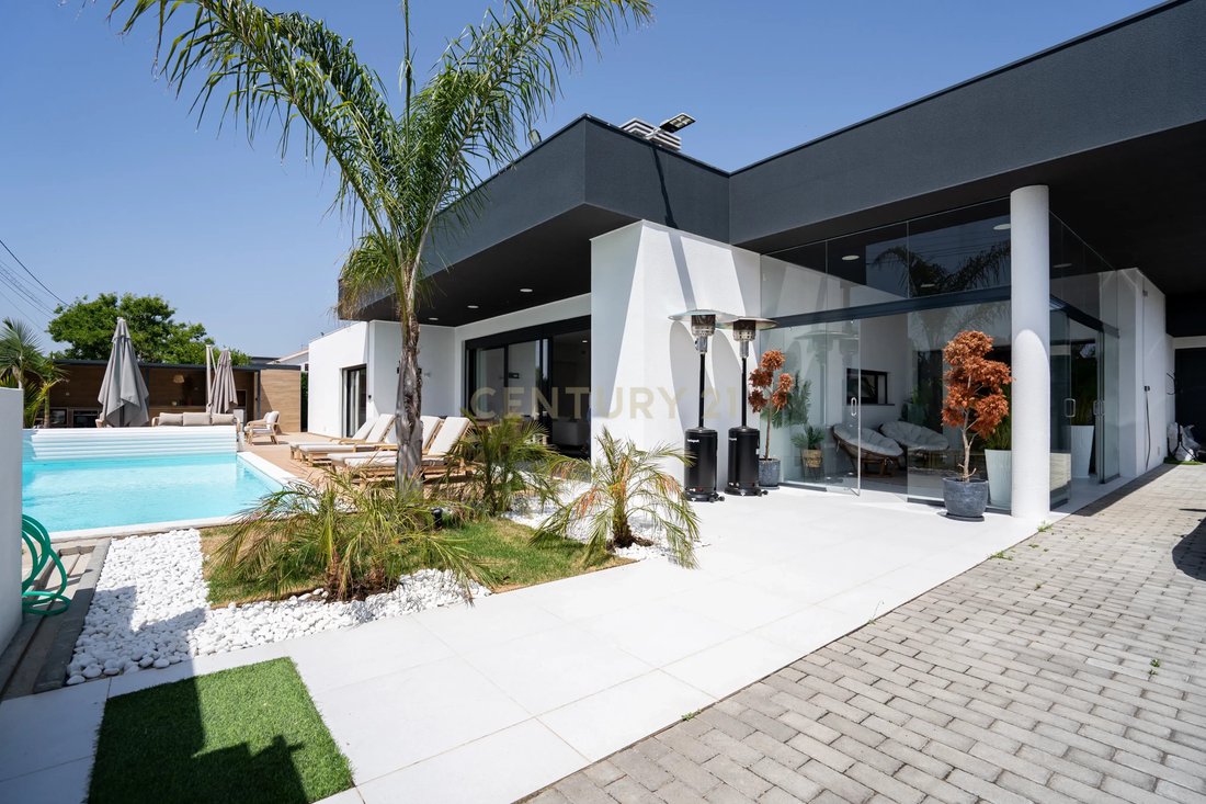 Villa in Quinta do Anjo, Setubal, Portugal 2 - 16387750
