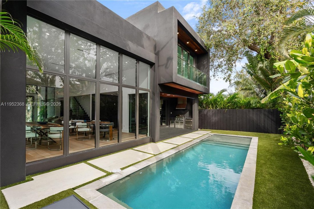 House in Miami, Florida, United States 3 - 17007077
