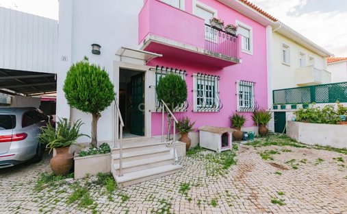 Villa in Olivais, Lisbon, Portugal 1