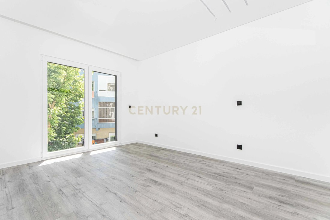 Apartment in Santa Iria de Azoia, Sao Joao da Talha e Bobadela, Lisbon, Portugal 2 - 15727267