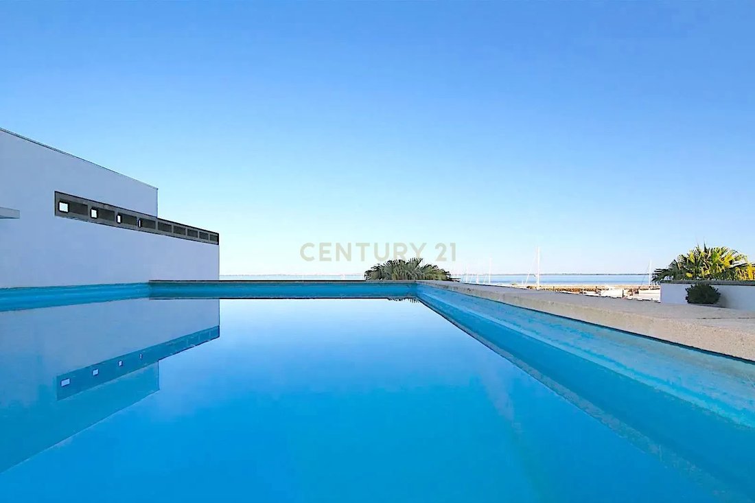 Apartment in Parque das Nacoes, Lisbon, Portugal 1 - 15762760