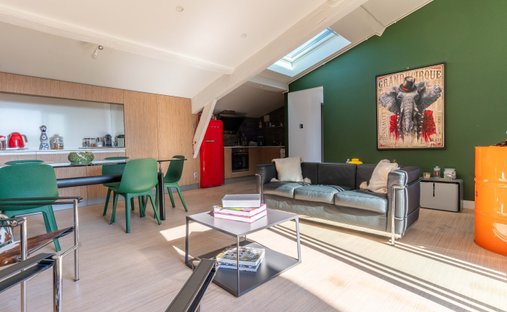 Apartment in Hôtel de Ville-Quinconce-Saint Seurin-Fondaudège, Bordeaux, France 1