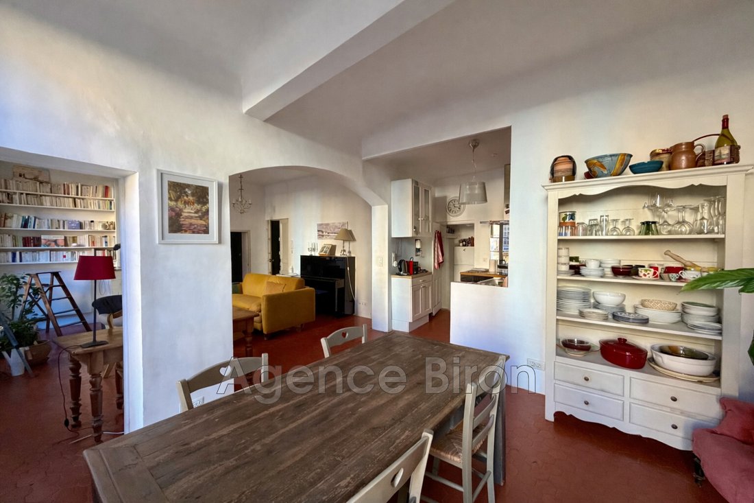 Apartment in Comtale-Cente-Cours Mirabeau, Aix-en-Provence, France 2 - 16831786