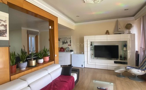 Apartment in Arroios, Lisbon, Portugal 1