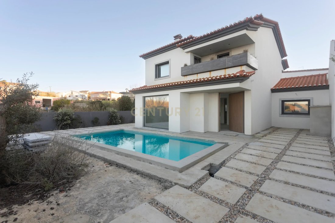 Villa in Ribamar, Lisbon, Portugal 1 - 15500025