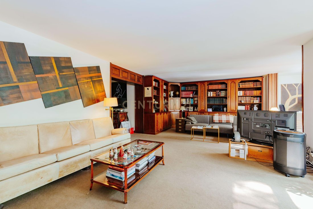 Apartment in Sao Domingos de Benfica, Lisbon, Portugal 1 - 16072142