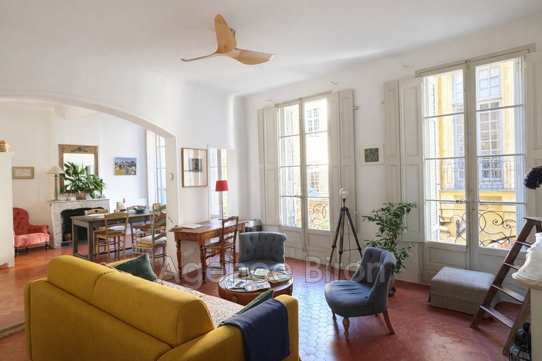 Apartment in Comtale-Cente-Cours Mirabeau, Aix-en-Provence, France 1 - 16831786