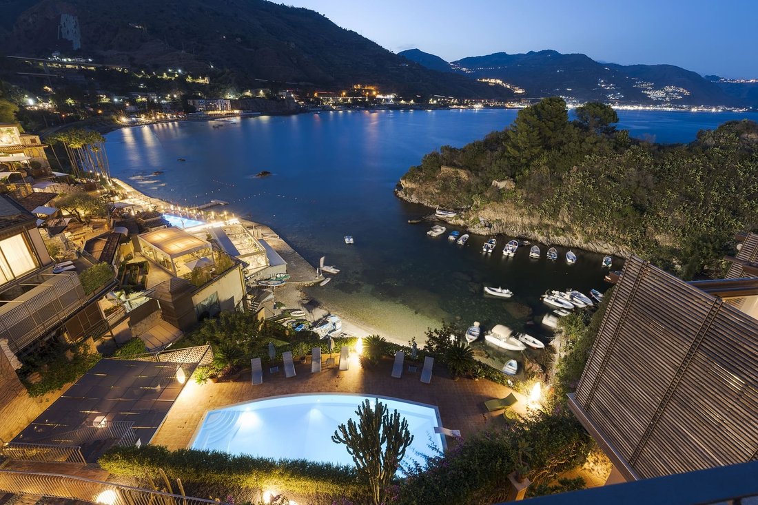 Villa in Taormina, Sicily, Italy 2 - 17007274