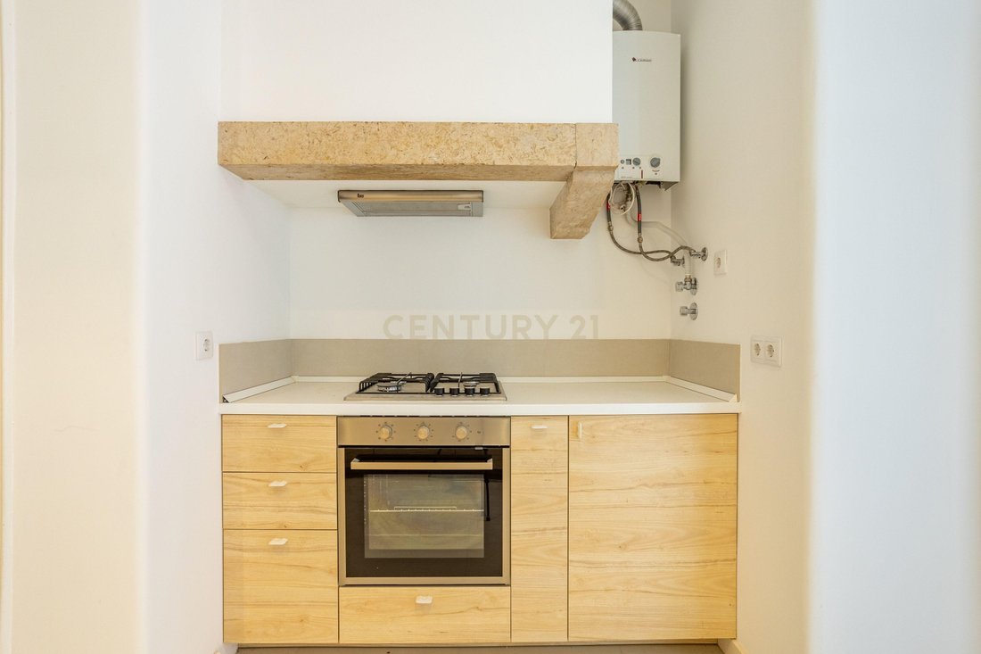 Apartment in Areeiro, Lisbon, Portugal 3 - 14795602
