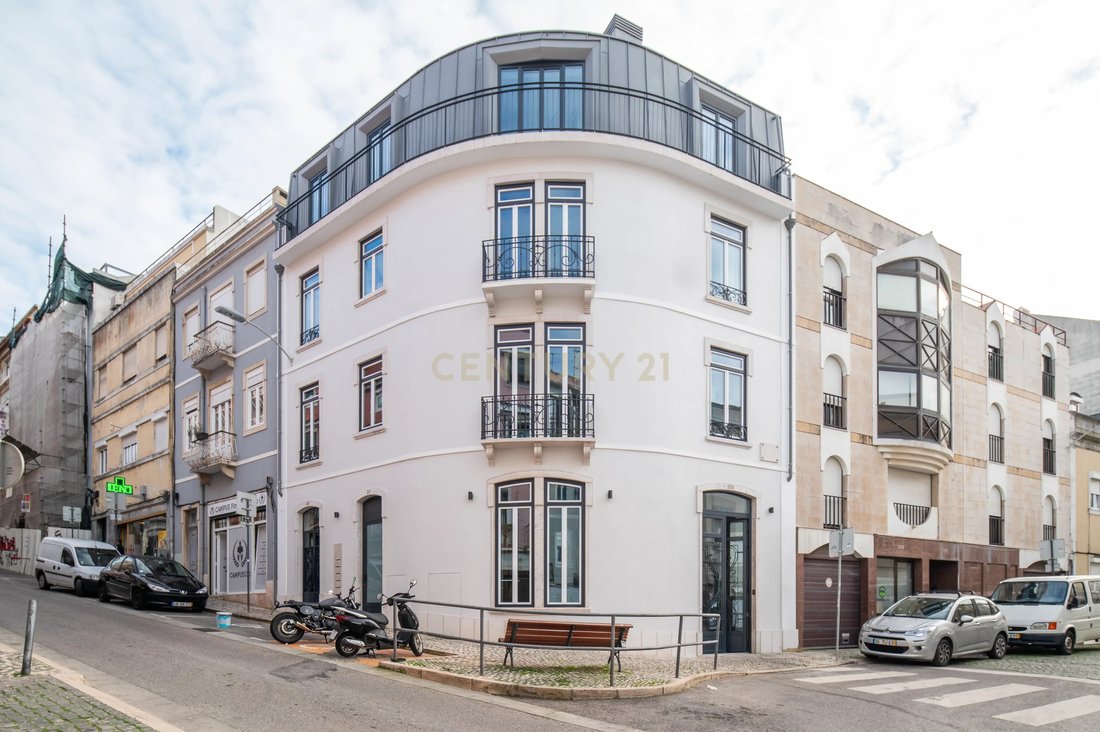 Apartment in Campolide, Lisbon, Portugal 2 - 15331982