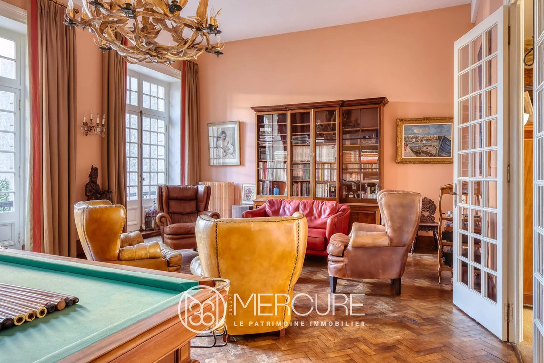 Estate in France 2 - 17003574