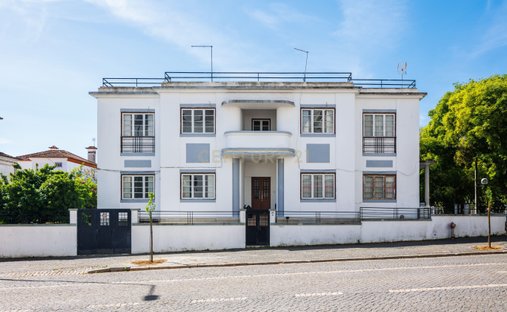 Villa in Beja (Santiago Maior e Sao Joao Baptista), Beja, Portugal 1