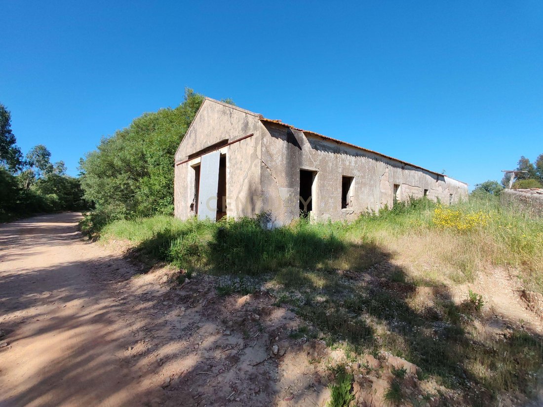 Land in Sobral da Abelheira, Lisbon, Portugal 1 - 15882658