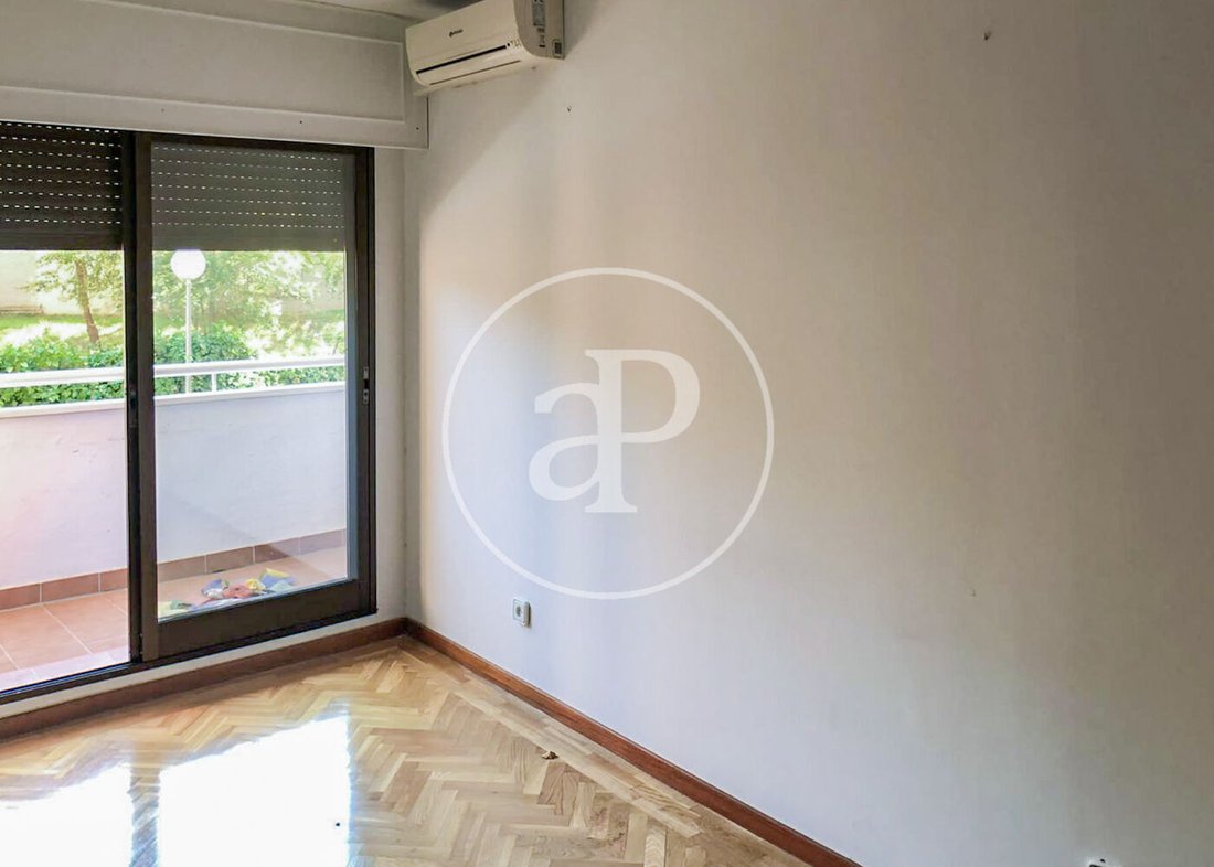 Apartment in Ciudad Lineal, Madrid, Spain 2 - 17007506