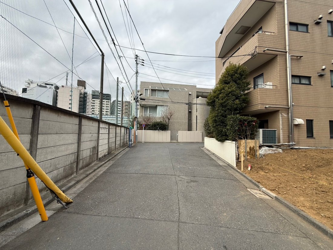 Land in Minato City, Tokyo, Japan 2 - 17007629