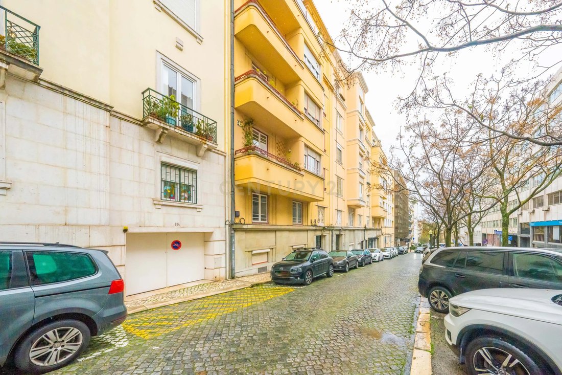 Apartment in Santo Antonio, Lisbon, Portugal 2 - 15415801