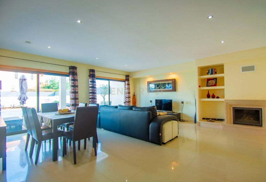Villa in Olhos de Agua, Algarve, Portugal 2 - 13112758