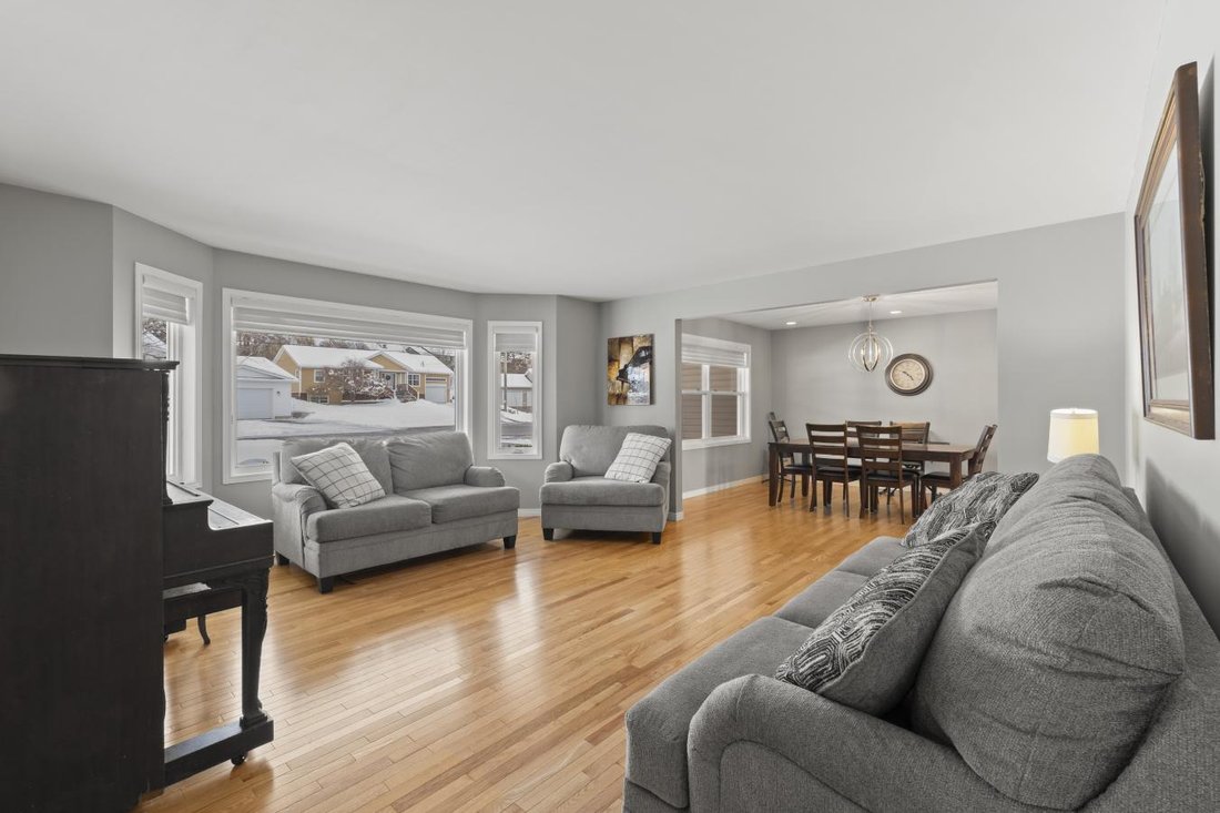 House in Sussex, New Brunswick, Canada 3 - 17007538