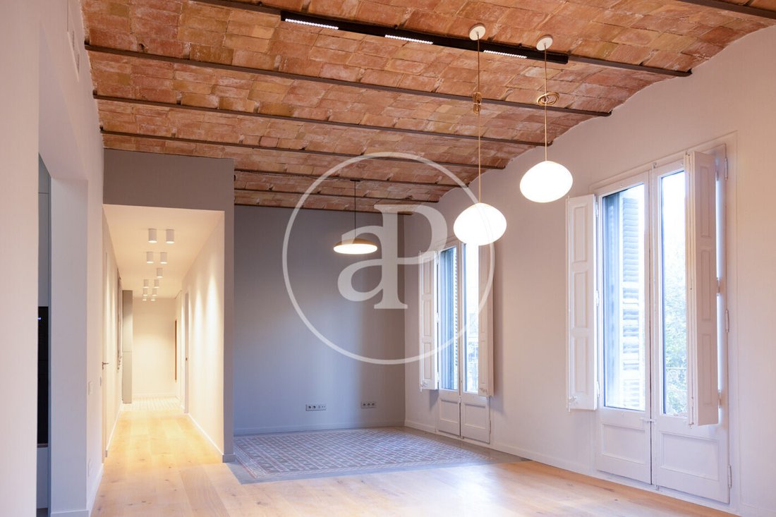 Apartment in Eixample, Barcelona, Spain 4 - 17007484