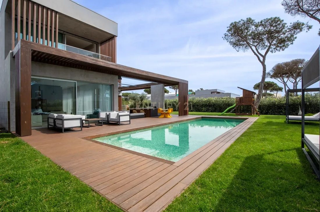 Villa in Cascais e Estoril, Lisbon, Portugal 1 - 14192433