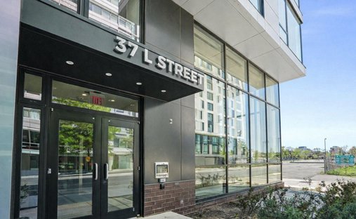 Condo in Washington, District of Columbia, United States 1