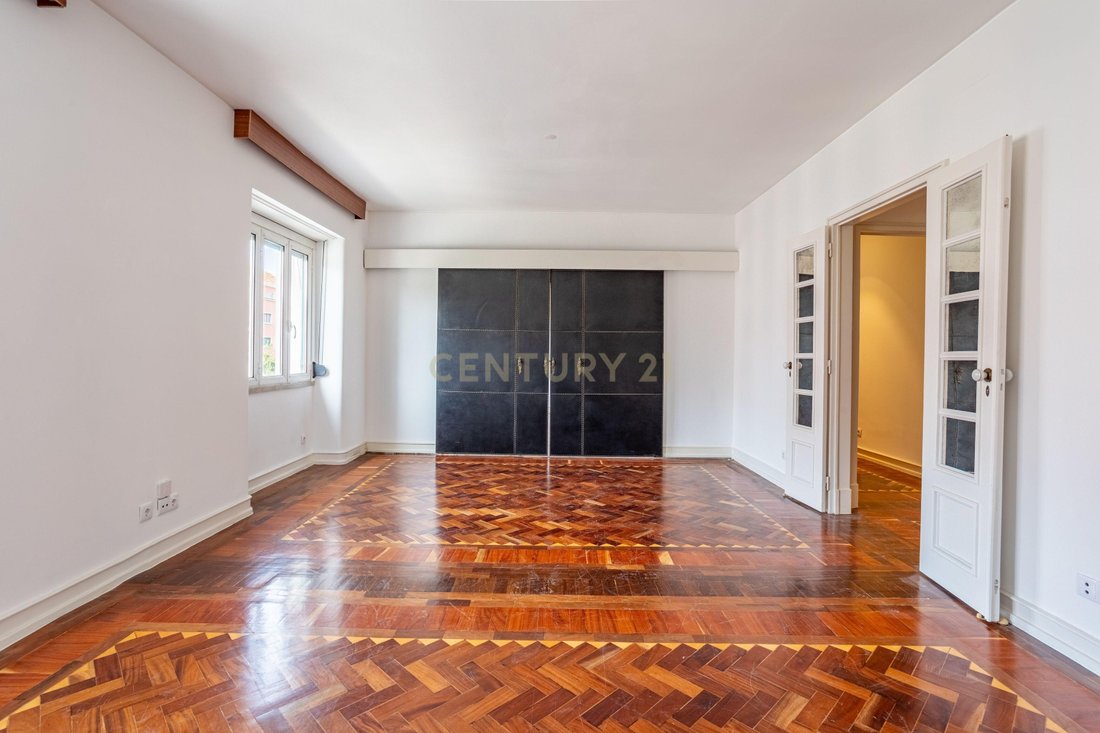 Apartment in Areeiro, Lisbon, Portugal 2 - 14795602
