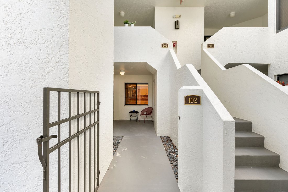 Condo in Naples, Florida, United States 4 - 17007794