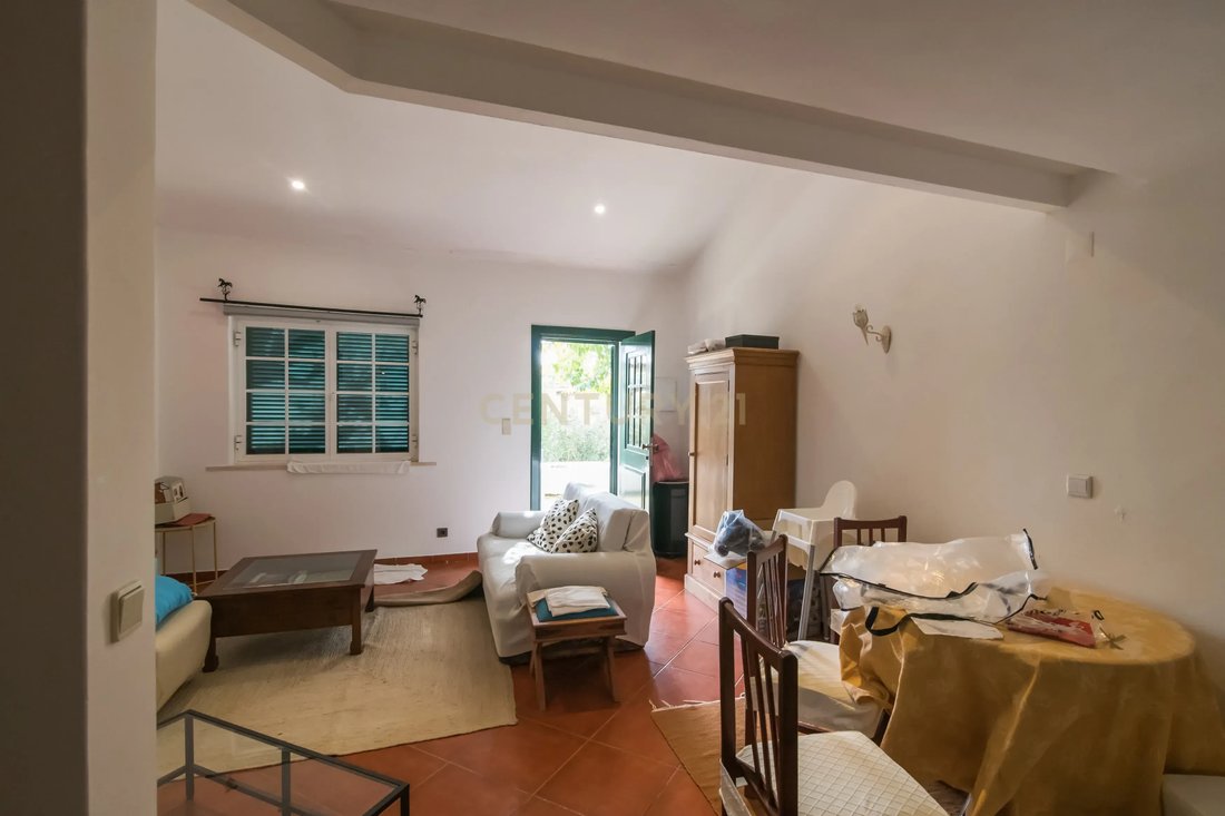 Farm Ranch in Ramada e Canecas, Lisbon, Portugal 3 - 15428213