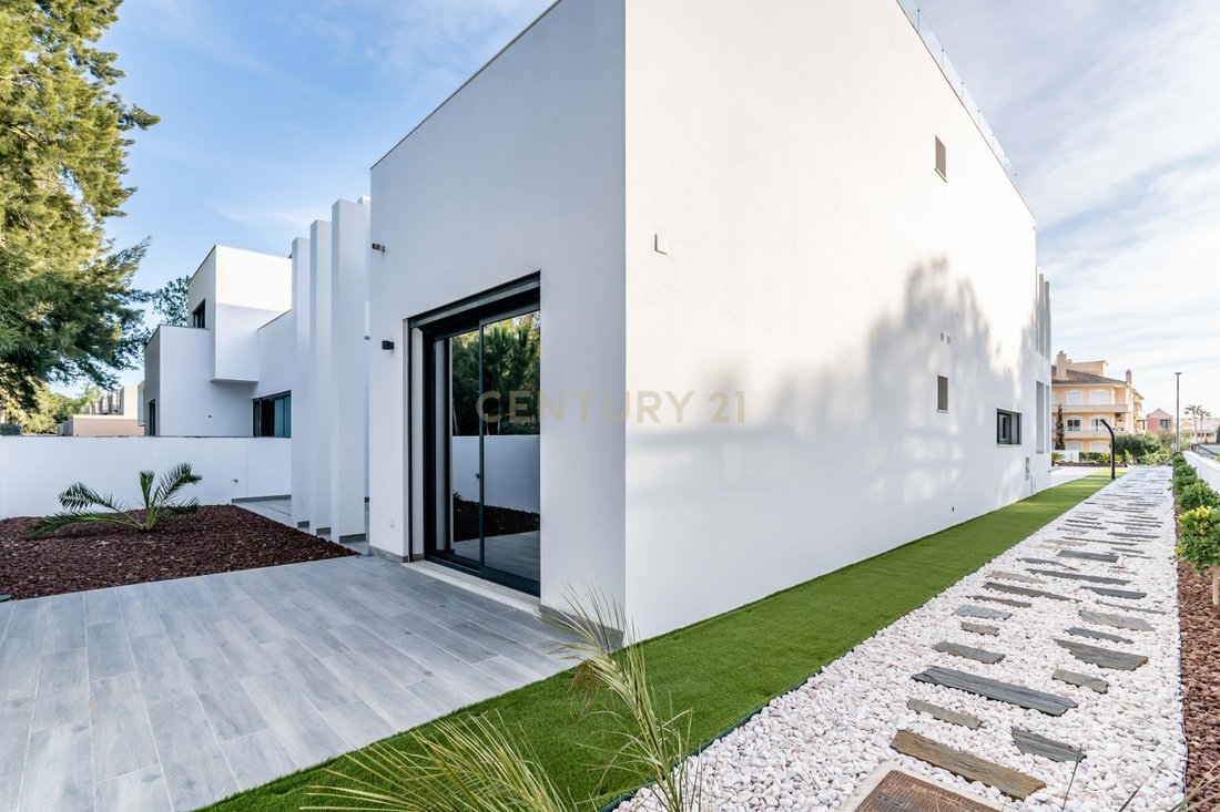Villa in Vilamoura, Quarteira, Algarve 4 - 15882911
