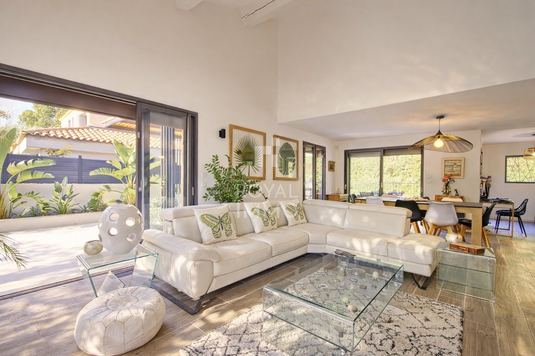 Villa in Le Faron-Fort-Rouge, Toulon, France 1 - 17007407