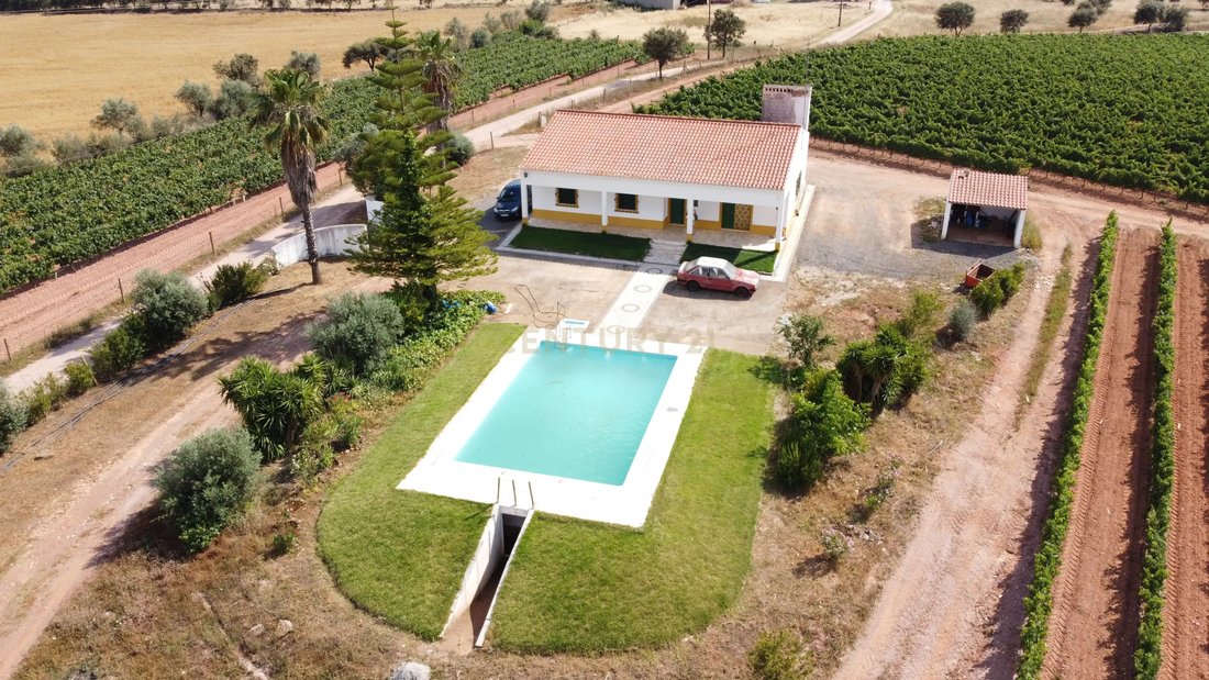 Land in Estremoz (Santa Maria e Santo Andre), Évora District, Portugal 4 - 13501512