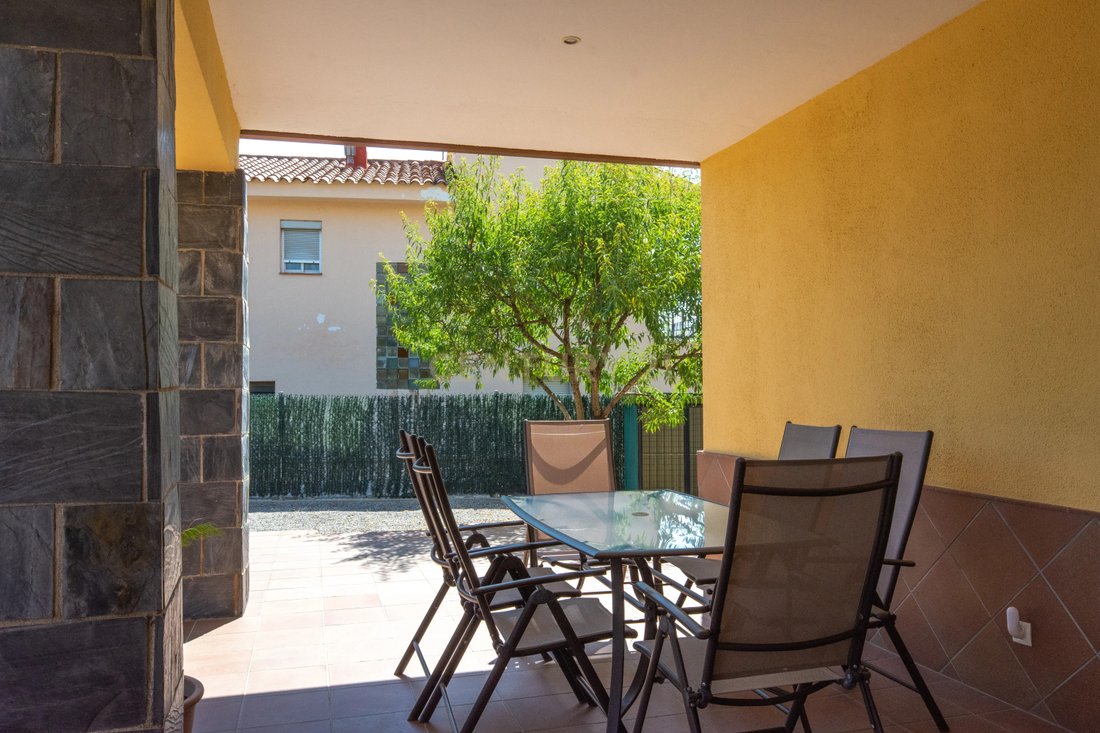 Villa in Santa Eulalia de Roncana, Catalonia, Spain 4 - 14642790