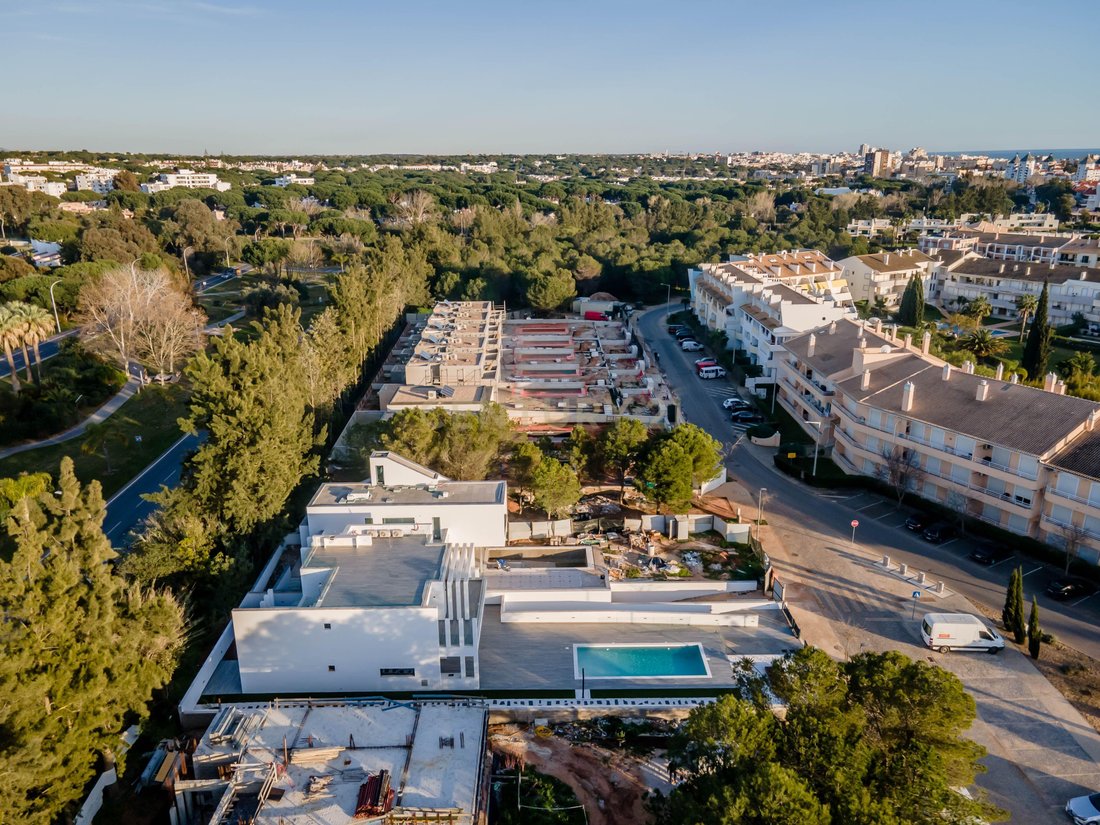 Villa in Vilamoura, Quarteira, Algarve 2 - 15882911