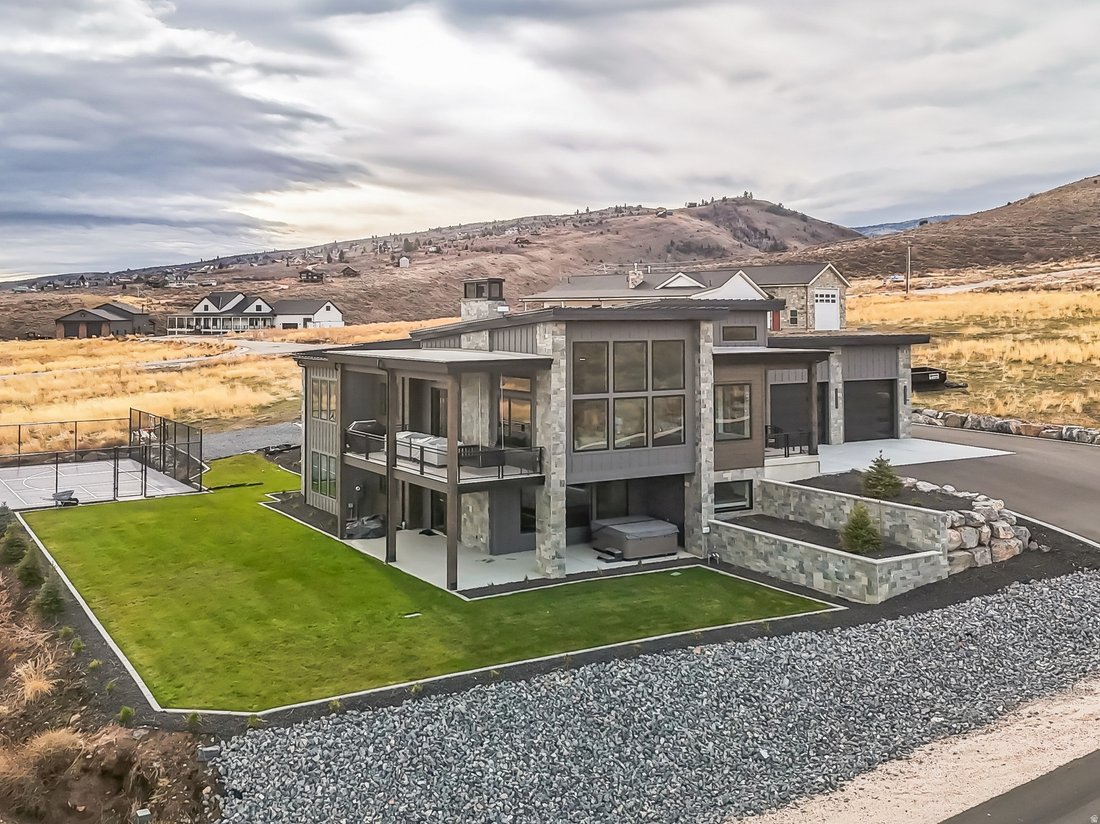 House in Garden, Utah, United States 1 - 17007162