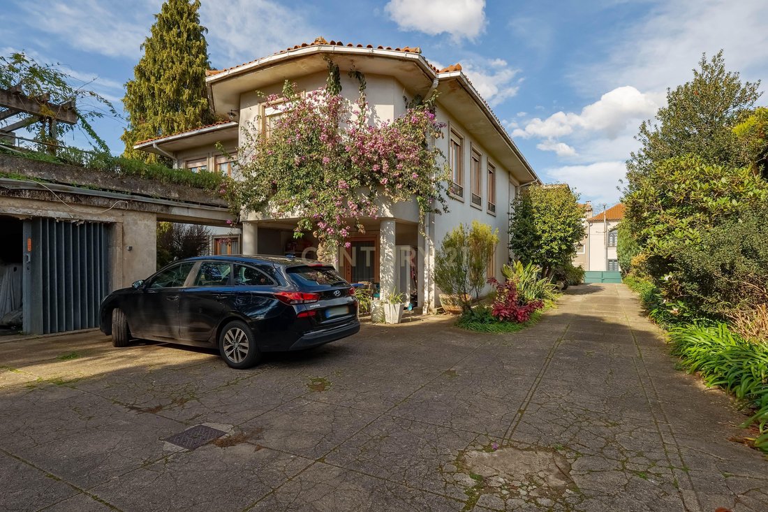 Villa in Paranhos, Porto District, Portugal 2 - 15040815