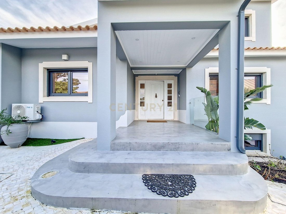 Villa in Cascais e Estoril, Lisbon, Portugal 2 - 12675811