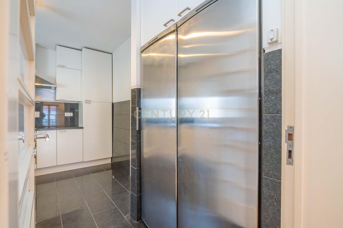 Apartment in Santo Antonio, Lisbon, Portugal 4 - 15415801