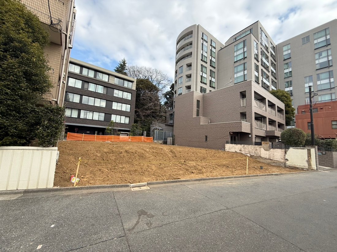 Land in Minato City, Tokyo, Japan 4 - 17007629
