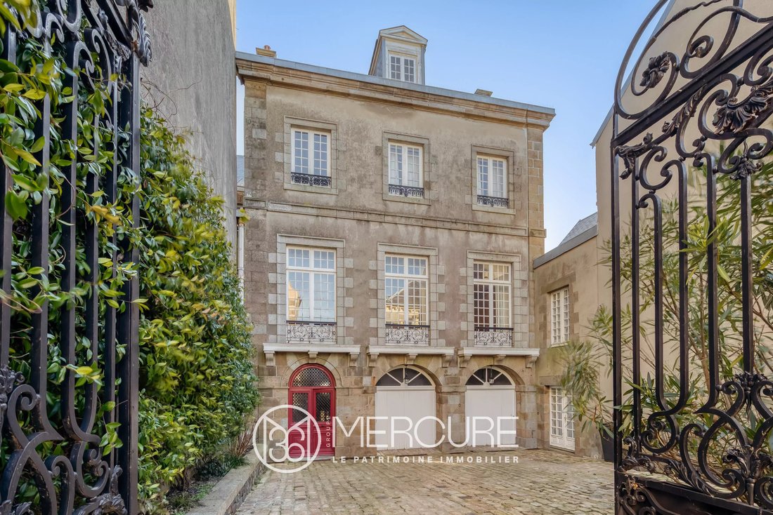 Estate in France 1 - 17003574