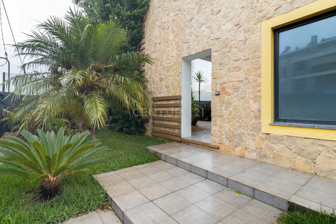 Villa in Fernao Ferro, Setubal, Portugal 2 - 16619536
