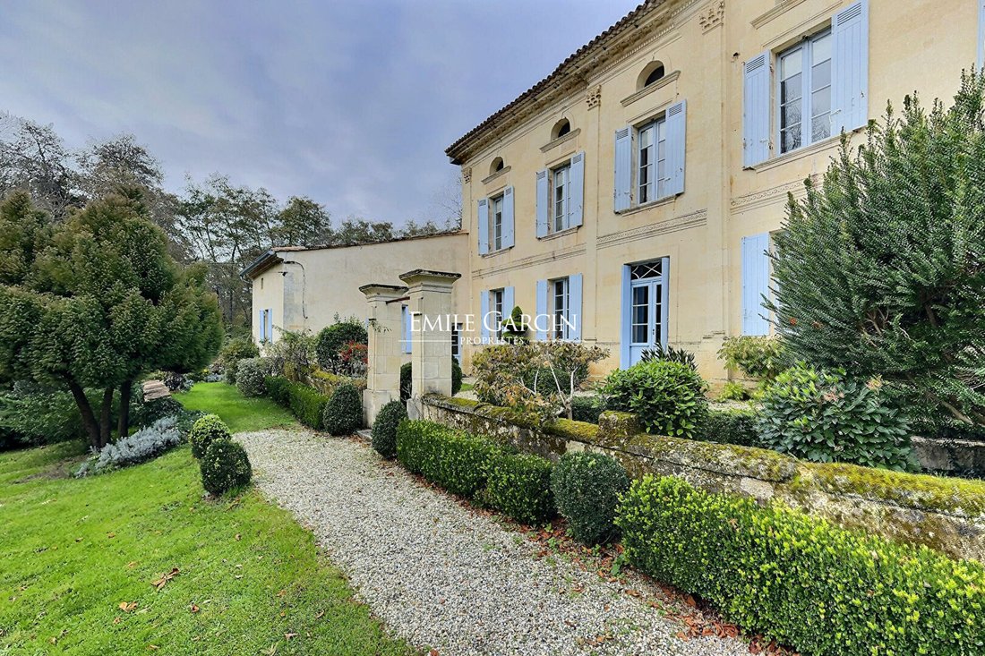 Villa in Centre Ville, Saint-Jean-de-Luz, France 2 - 17007384