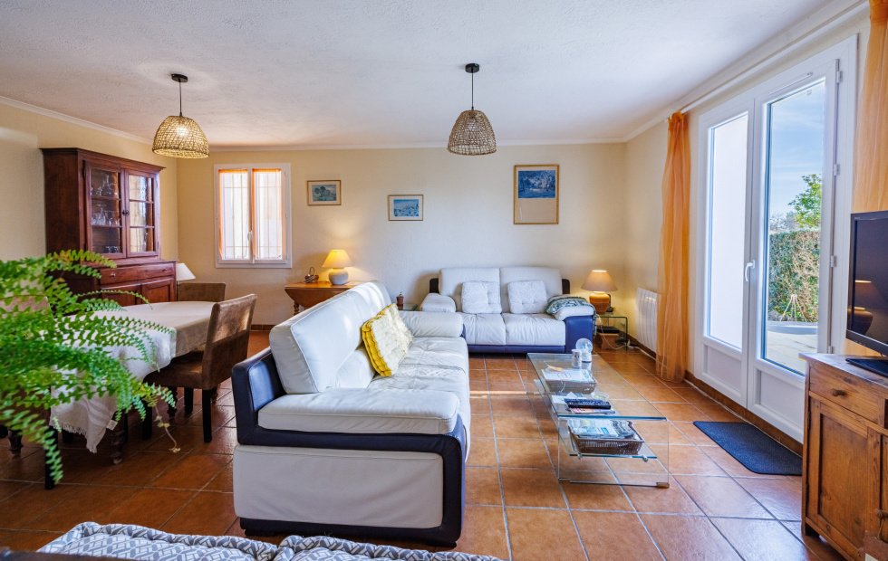 Villa in Tourrettes-sur-Loup, Provence-Alpes-Côte d'Azur, France 3 - 17007421