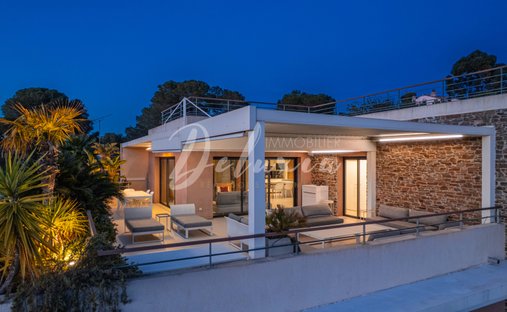 Apartment in Le Dramont-Agay-Anthéor-Le Trayas, Saint-Raphaël, France 1