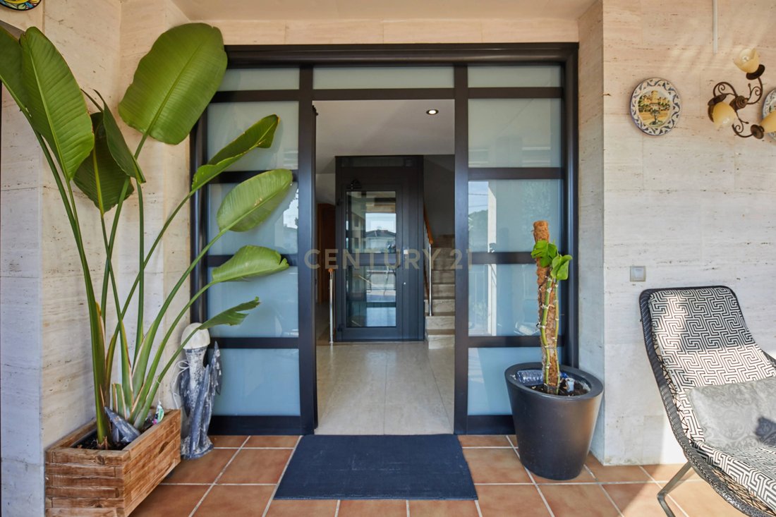 Villa in Segur de Calafell, Calafell, Spain 3 - 15280599