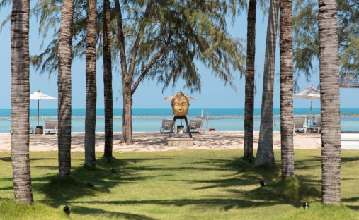 Villa in Chaweng Beach, Surat Thani, Thailand 1
