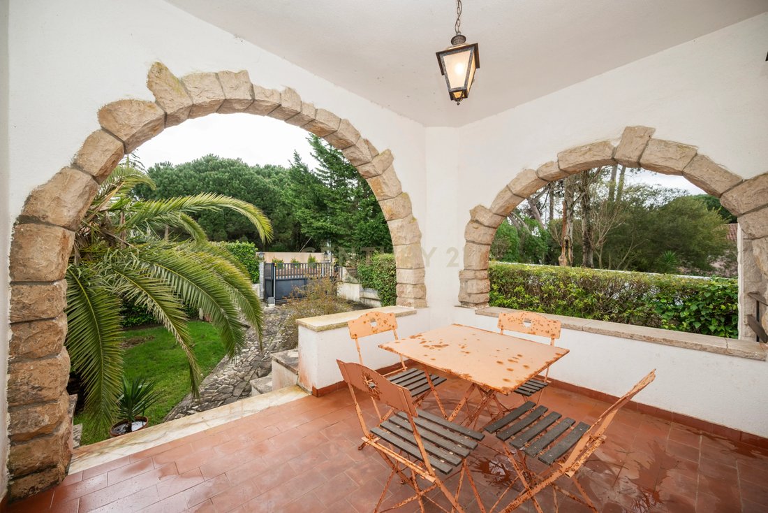 Villa in Colares, Lisbon, Portugal 2 - 15499893