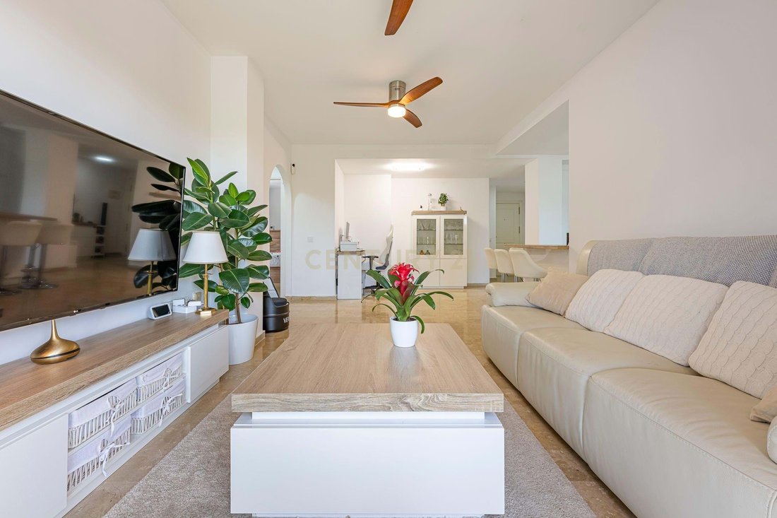 Apartment in Marbella, Andalusia, Spain 4 - 15866818